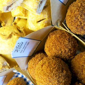 Clarkes Sixpenny Handley Deli & Packs